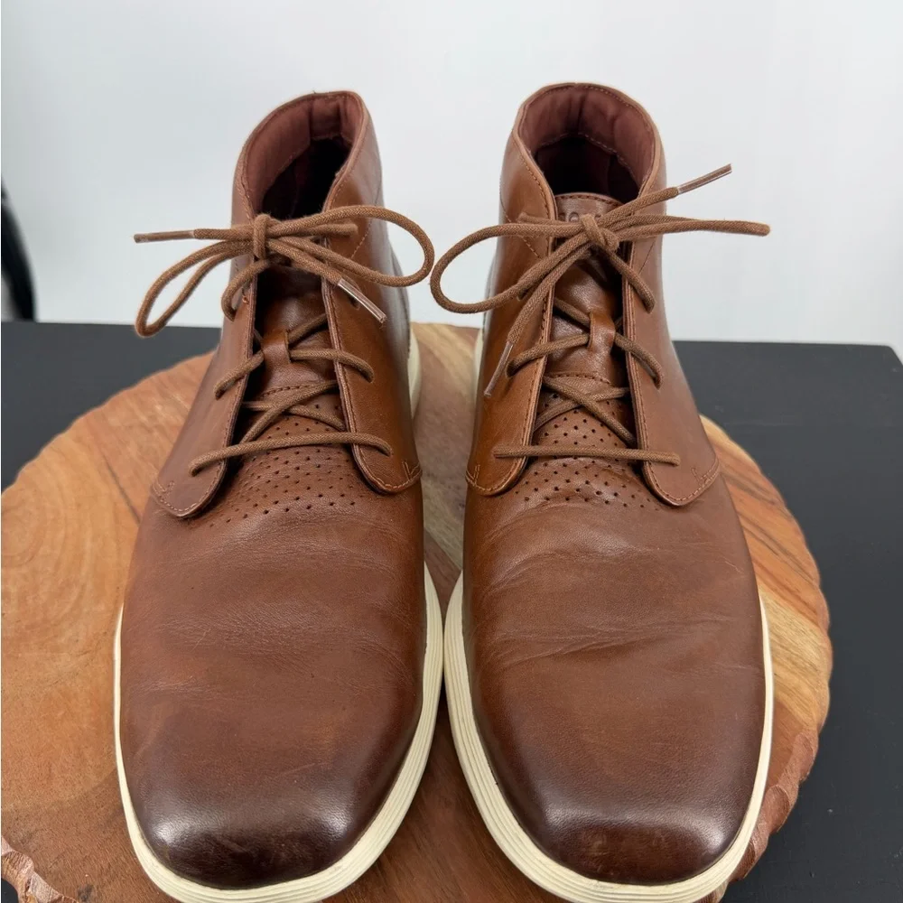Cole Haan Men's‎ Grand Tour Leather Chukka Boot Woodbury-Ivory 13 lace up